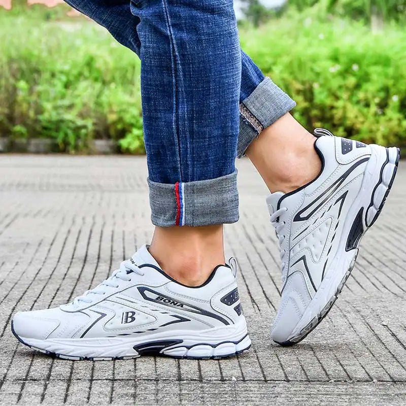 Flexible Outdoor Training Sneakers