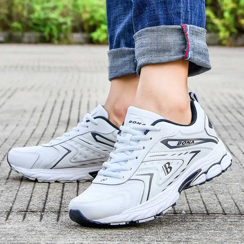 Flexible Outdoor Training Sneakers